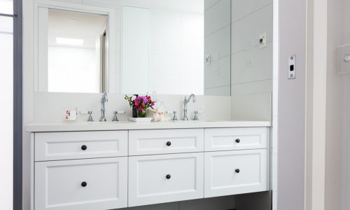Bathroom Painters in The Kingsway