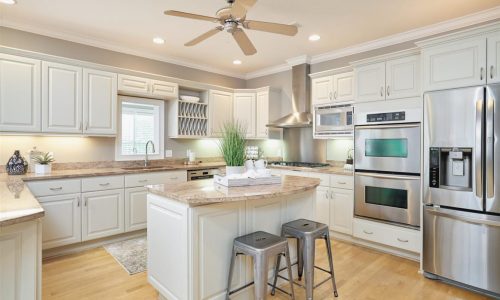 Cabinet Painting & Refinishing