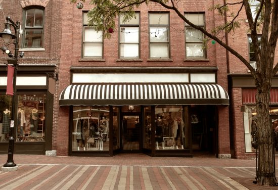 retail painting