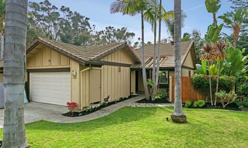 Tying your color choice to your roof