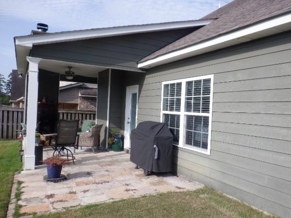 Residential Exterior Paint Job Preview Image 6