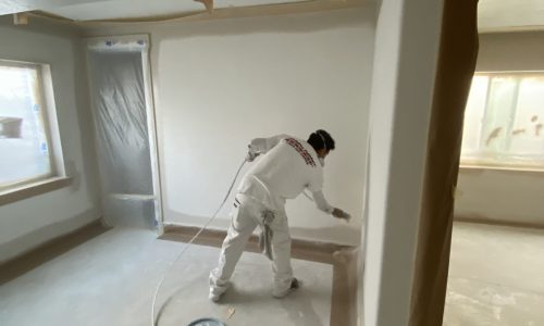 Spraying Den