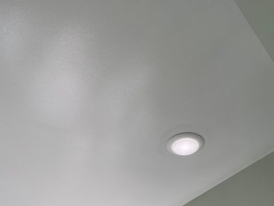 smooth white ceiling with recessed lighting