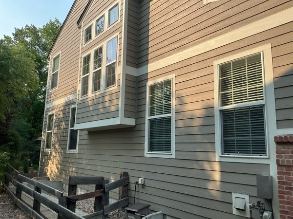 rear side of house exterior before repaint Preview Image 8