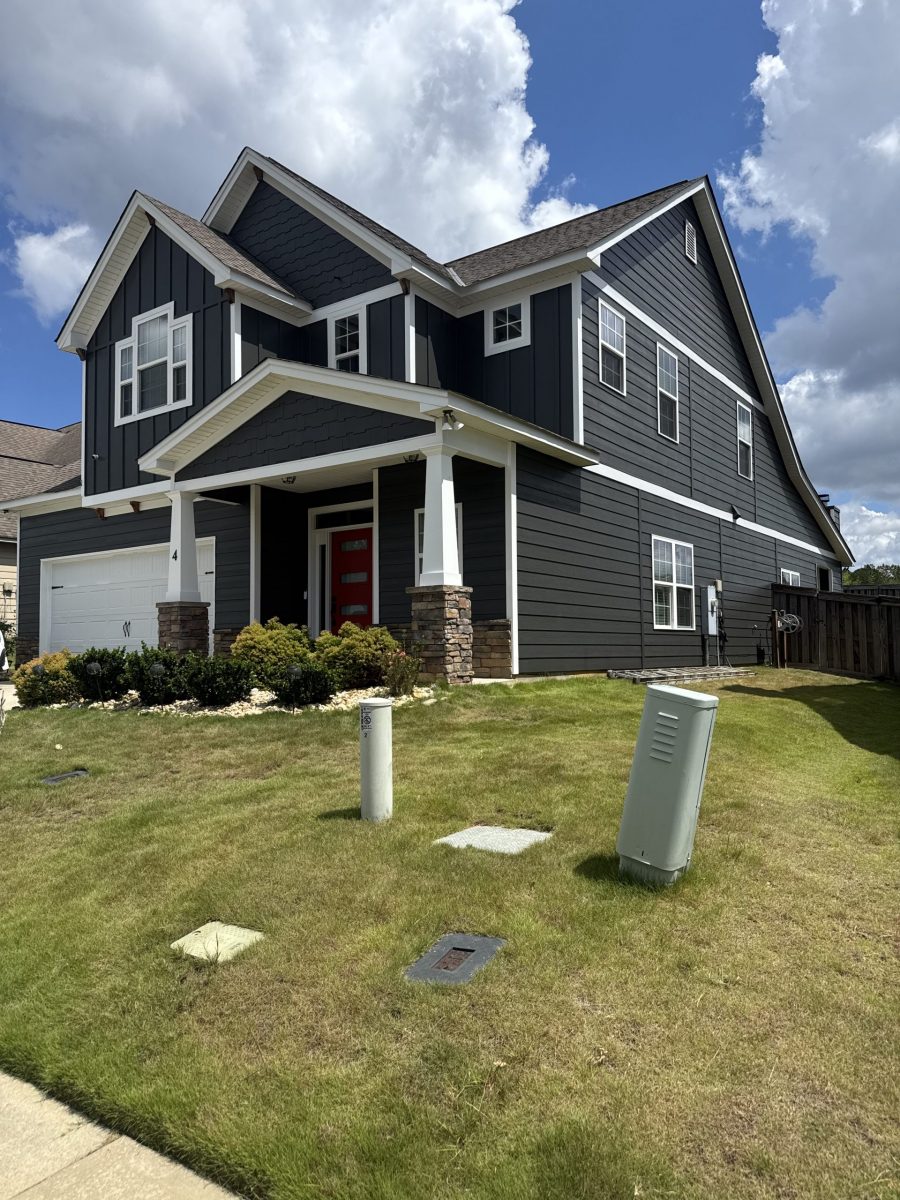 Residential Exterior Paint Job Preview Image 3