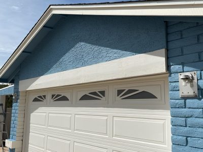 Attached Garage