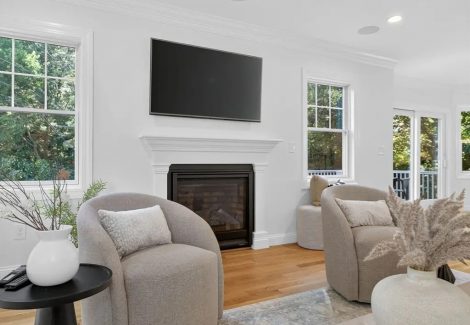 Residential Interior - Jamaica Plain, MA