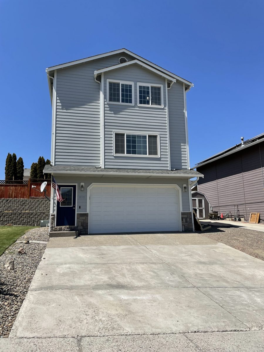 gray house