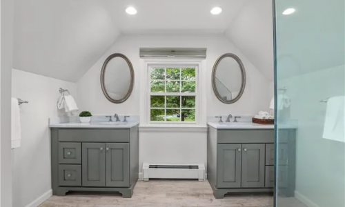 Bathroom Painting