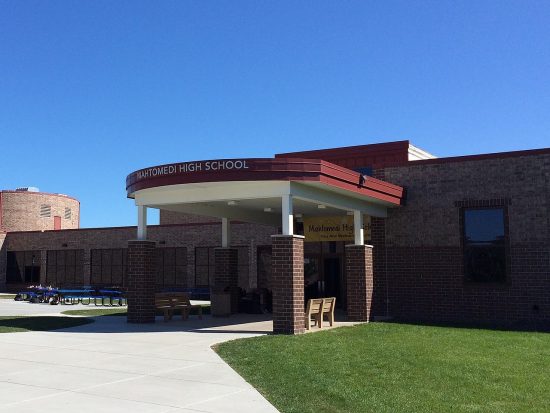mahtomedi high school