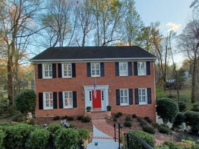 photo of repainted brick home in marietta