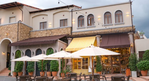 restaurant