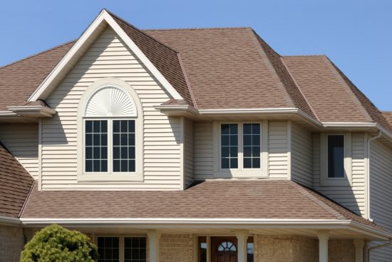 Vinyl and Alumiinum Siding Painting