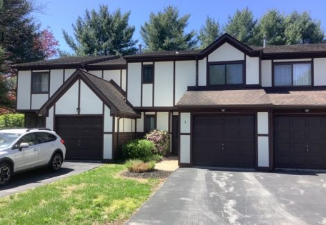 Crystal Glen Condominium