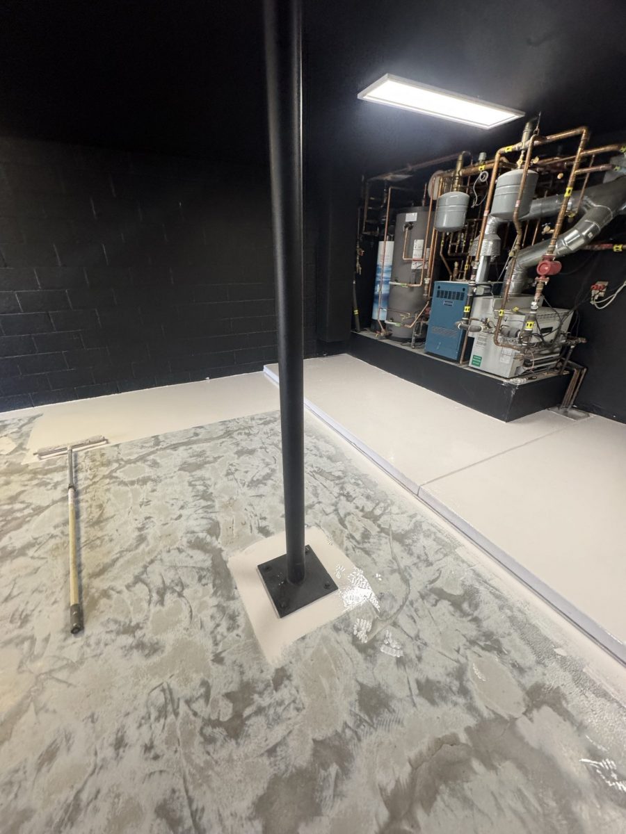 garage floor prepped for epoxy process Preview Image 10