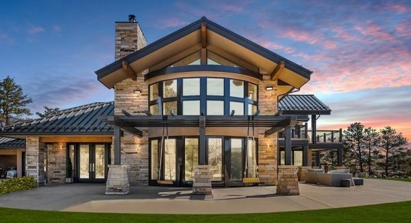 Boulder mountain home