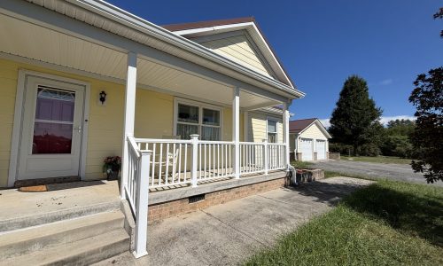 Exterior Home - Before