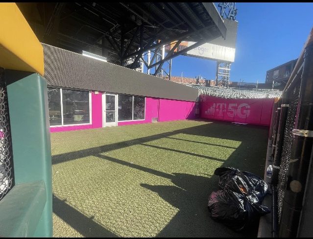 From Red to Pink - T-Mobile Update Preview Image 1