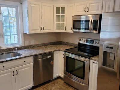 White Kitchen Cabinets