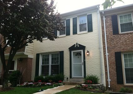 Classic Siding and Brick