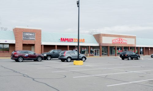 Outlets Exterior