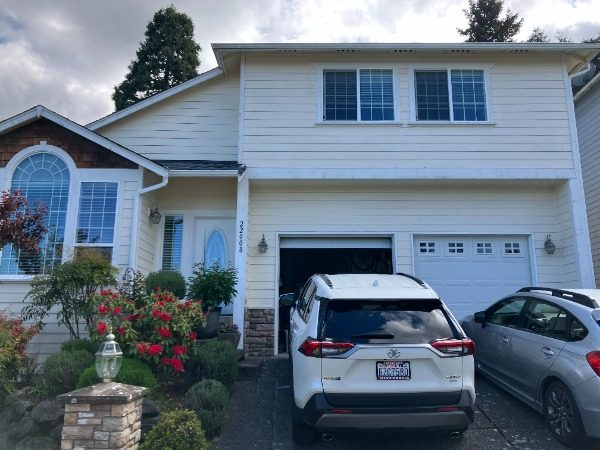 Home in Kent, WA (Before Painting Project) Preview Image 6