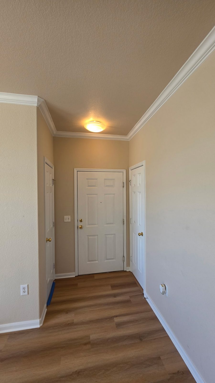 house interior with beige walls and repainted white trim Preview Image 4
