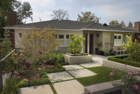 painted house in Altadena