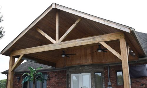 Exterior Front Support Beams - Before