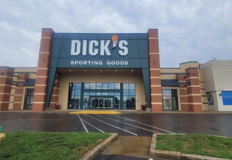 Dick's Sporting Goods