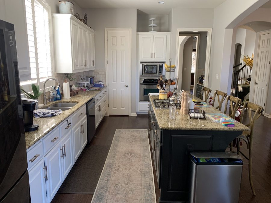 kitchen with white painted cabinets Preview Image 1