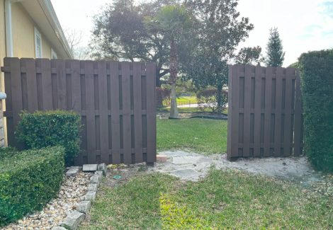 Fence Painting Project in Jacksonville