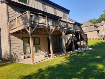 photo of untreated deck in marietta