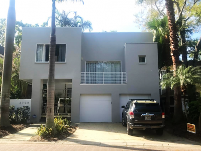 Tampa contemporary stucco home exterior repaint